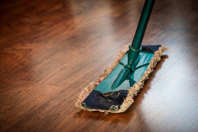 Sprzątanie biur Kraków – jak znaleźć najlepszą firmę sprzątającą?